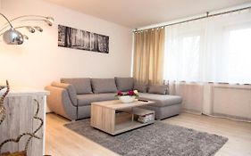 T&K Apartments Near Messe Fair Trade Duesseldorf Und Airport 2B